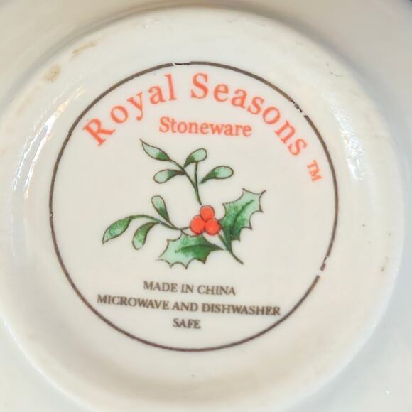Royal Season's Stoneware Christmas Mugs Set of 3 Coffee Tea - Picture 8 of 9